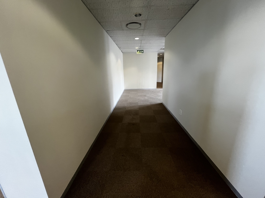 To Let commercial Property for Rent in Rosenpark Western Cape